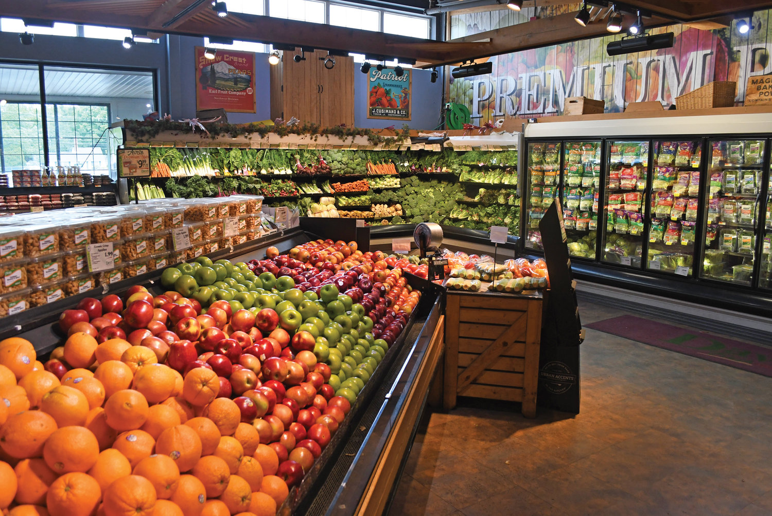 Dave’s has grown into the largest independent grocery chain in Rhode Island. Explore the fresh and delicious foods available at their 10 locations.